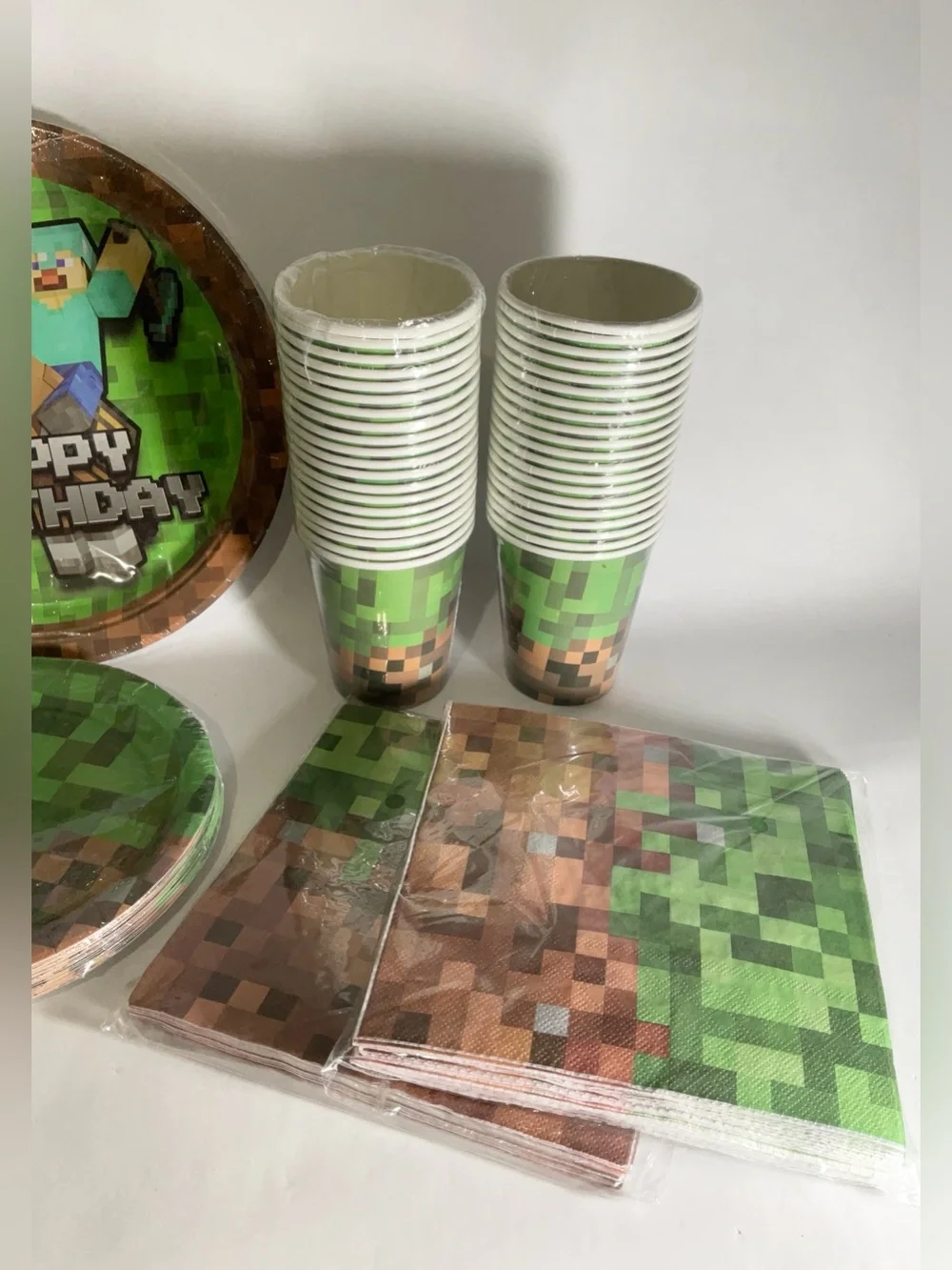 Pixel Miner Dinner Dessert Plates Cups Napkin 120ct Video Game Minecraft